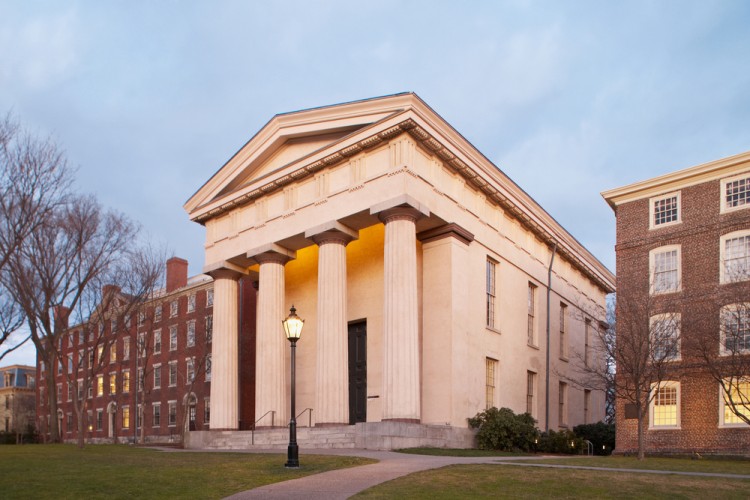 Top 7 Ivy League Colleges for Economics