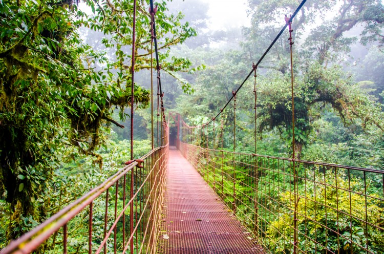 10 Best Vacation Spots for Singles in Their 40's