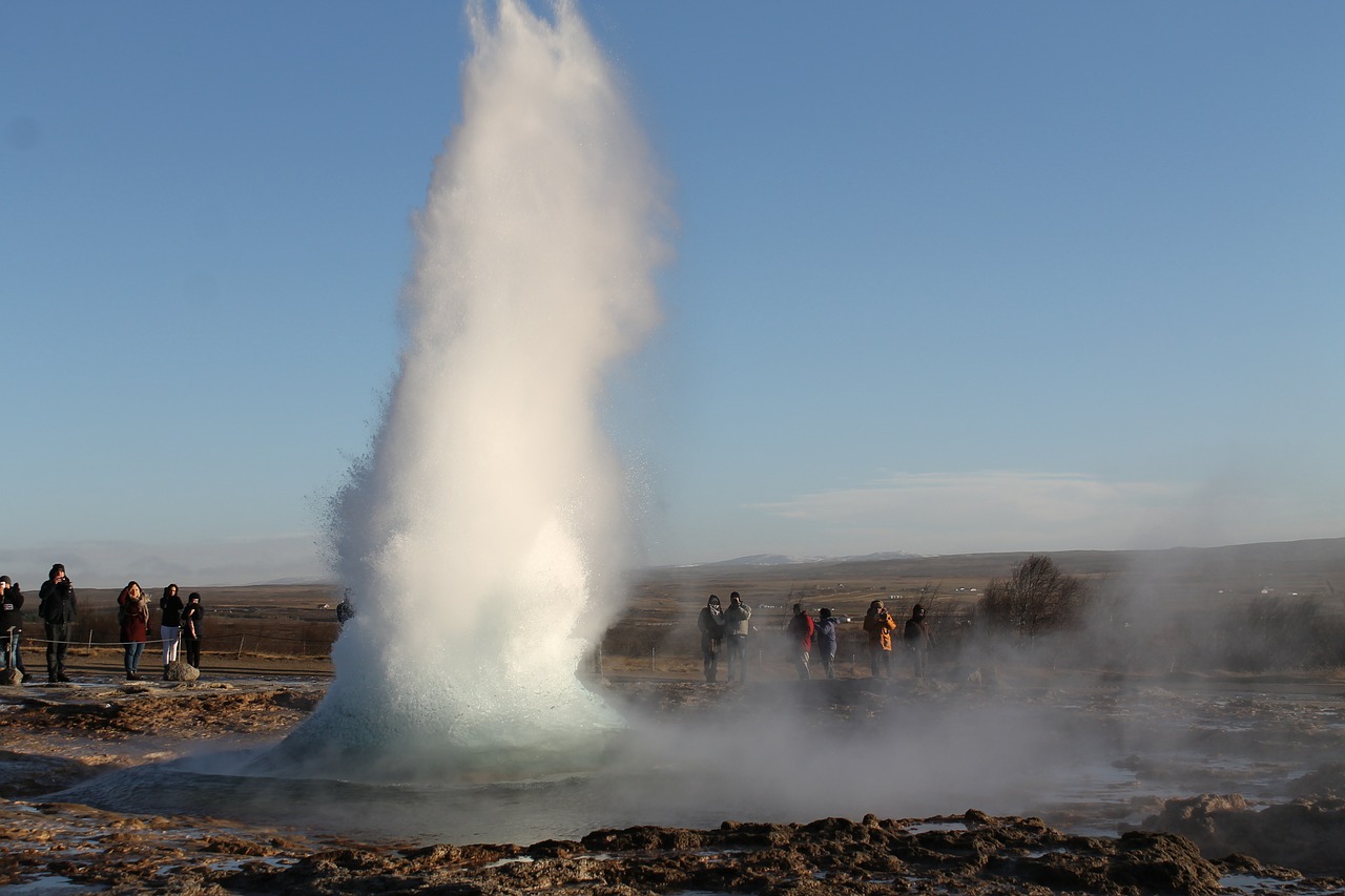 13 Biggest Geysers in the World Insider Monkey