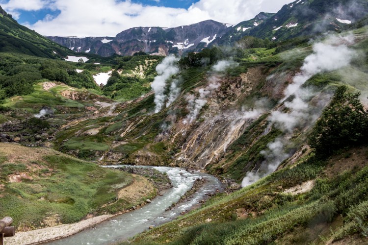 8 Countries that Produce the Most Rhodium in the World