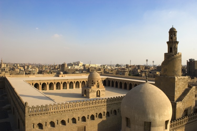 7 Major Differences Between Shia and Sunni Muslims