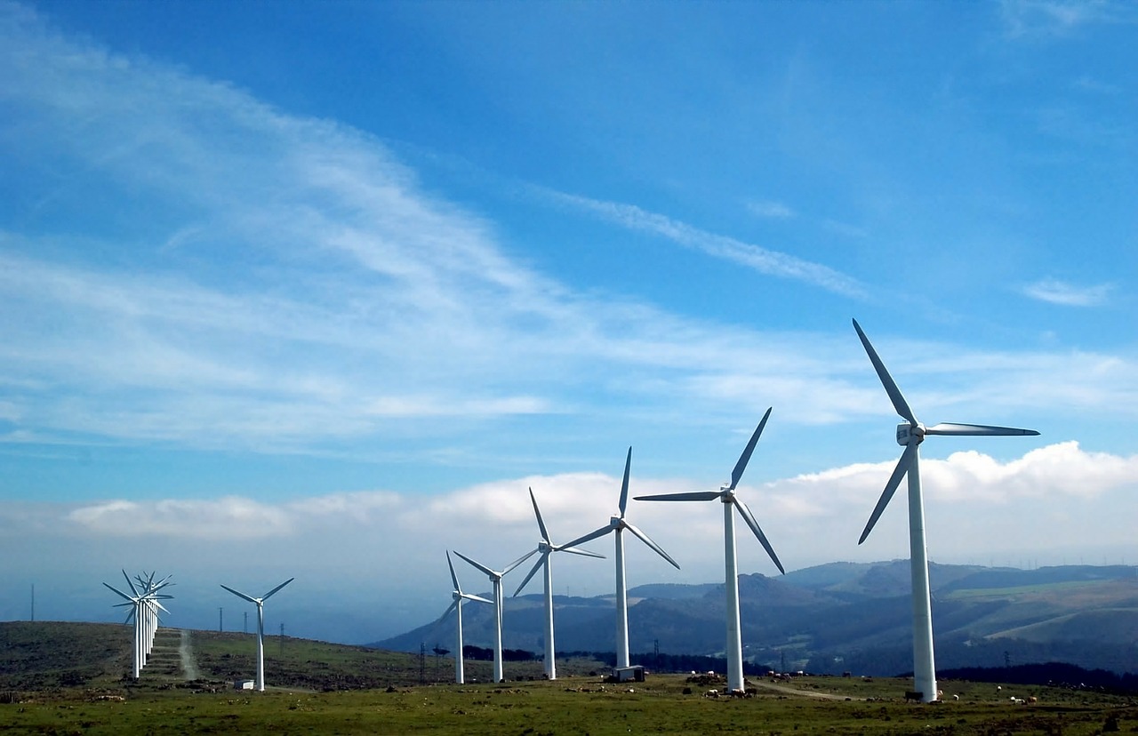 NextEra Energy (NEE) to Invest $120 Billion in Renewables and Storage Through 2029
