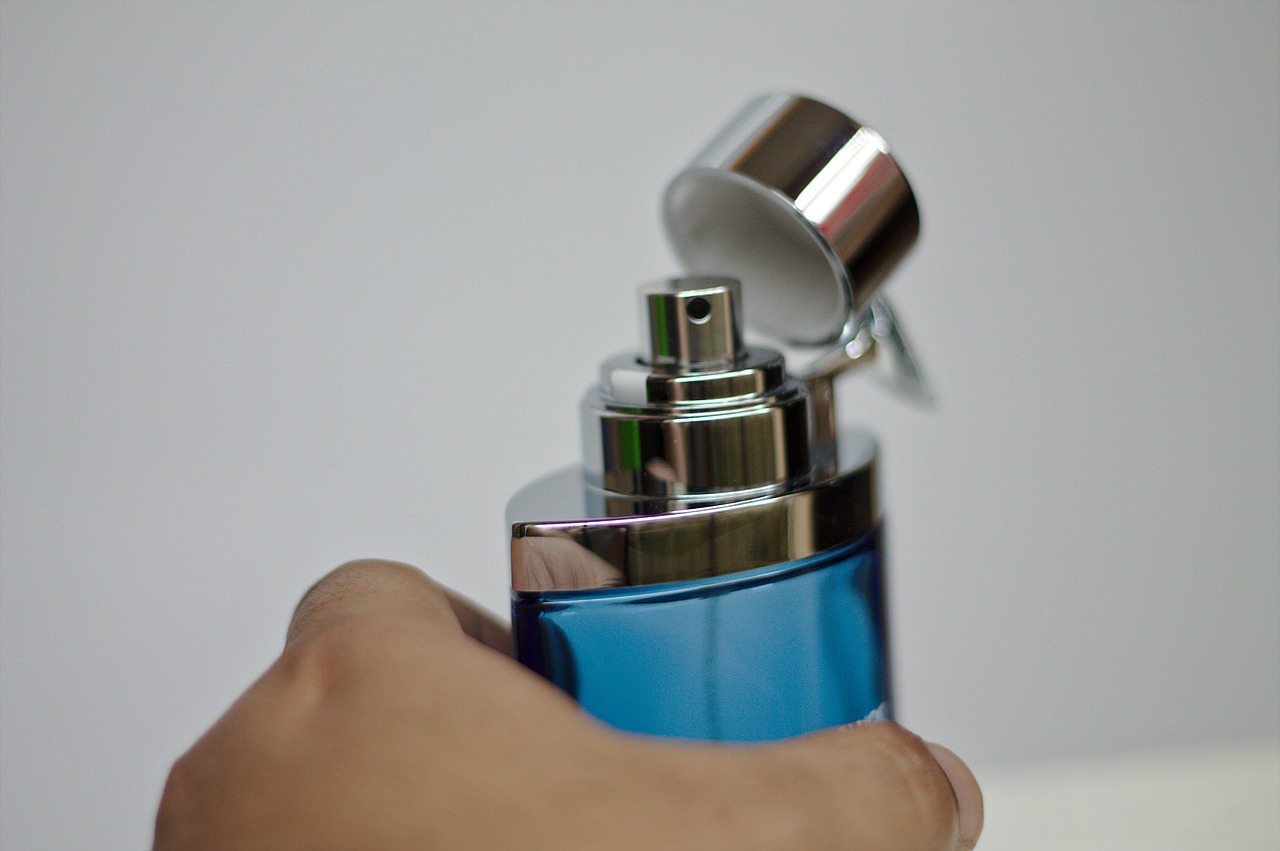 12 Best Cheap Colognes for Men That Smell Amazing