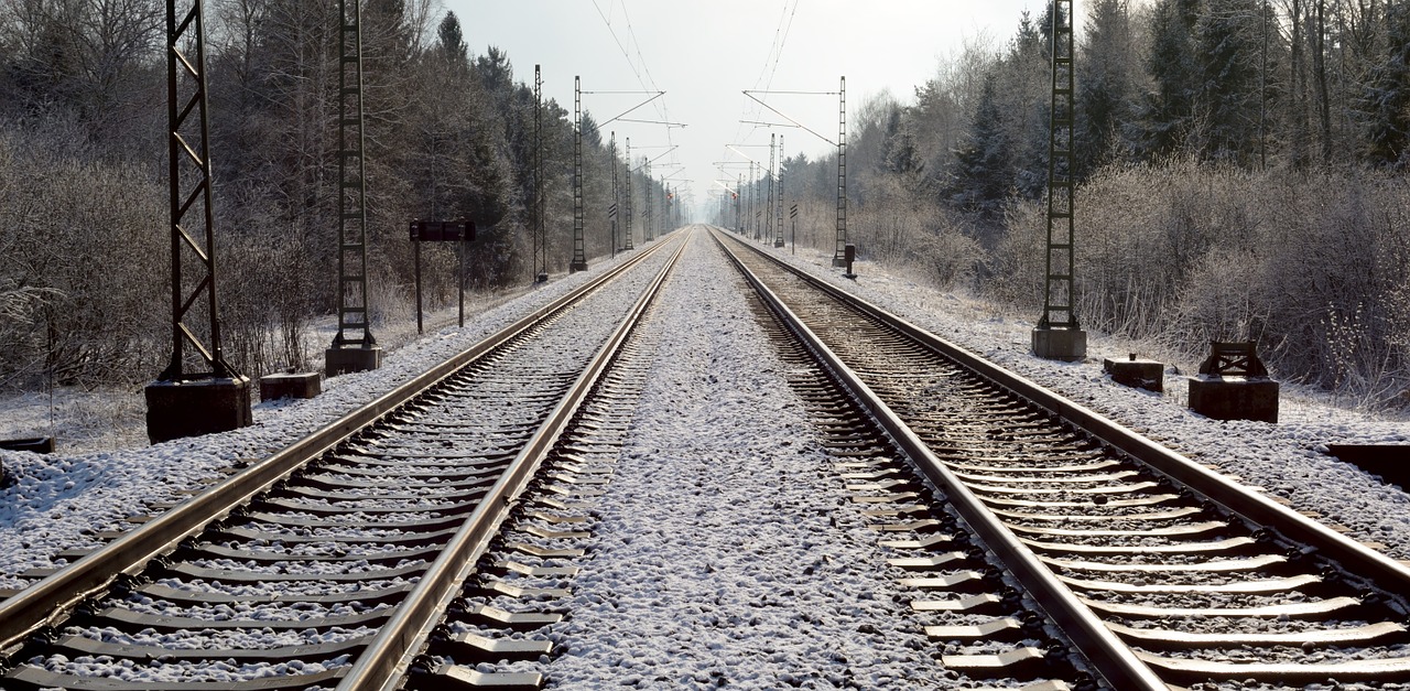 Is Canadian National Railway the Ultimate Dividend Stock in the Transportation Sector?