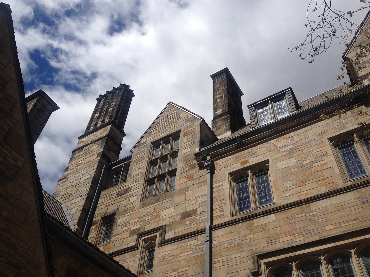 6 Best Christian Boarding Schools for Low Families Insider Monkey