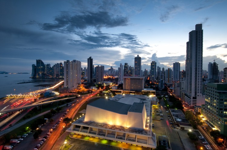 15 Best Countries for Americans to Move to Start Over with no Money