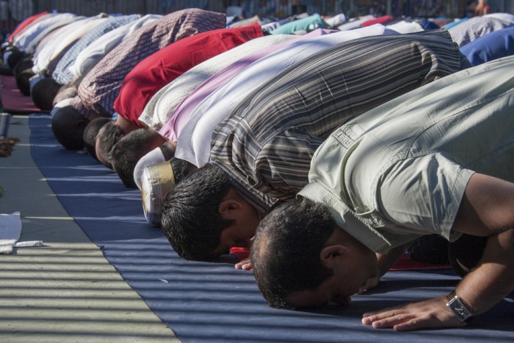 7 Major Differences Between Shia and Sunni Muslims