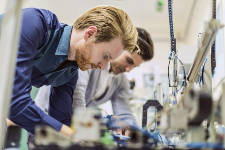 engineering, engineer, robotics, technical, technician, school, test, motherboard, circuit, board, tech, fix, fixing, lab, support, research, problem, closeup, processor,