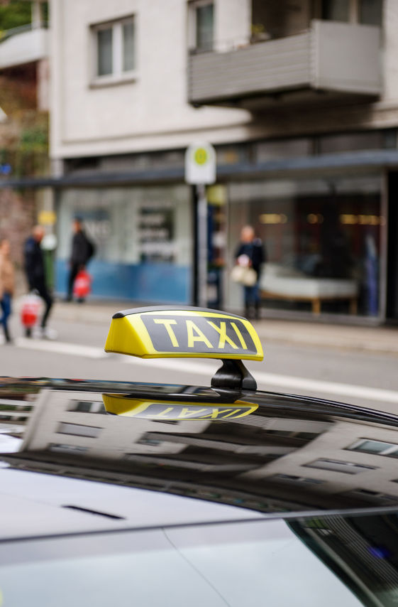 Uber (UBER) and WeRide Broaden Robotaxi Operations in Abu Dhabi Islands