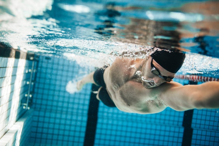 13 Free And Cheap Swimming Classes in NYC For Adults