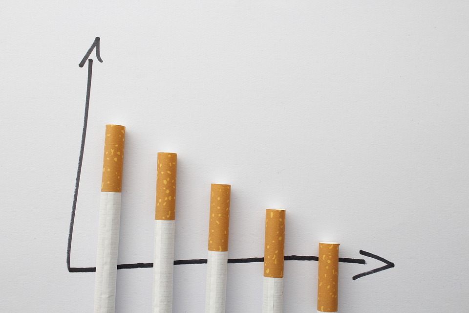 Altria (MO) Extends $3B Credit Line Amid Strong Dividend History