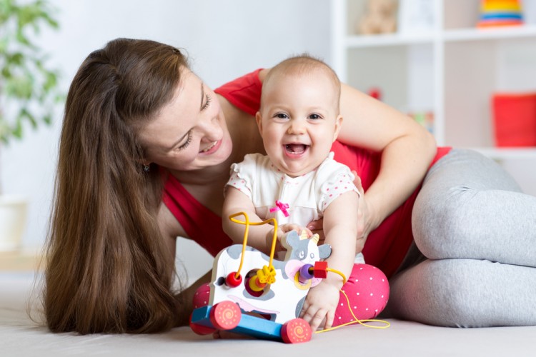 10 Companies With The Best Maternity Leave Policies