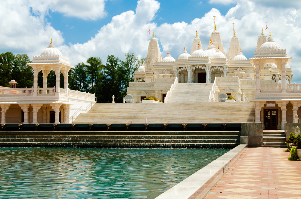 10 Most Famous Hindu Temples in America Insider Monkey