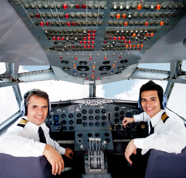 15 Best States For Airline Pilots, Copilots, and Flight Engineers