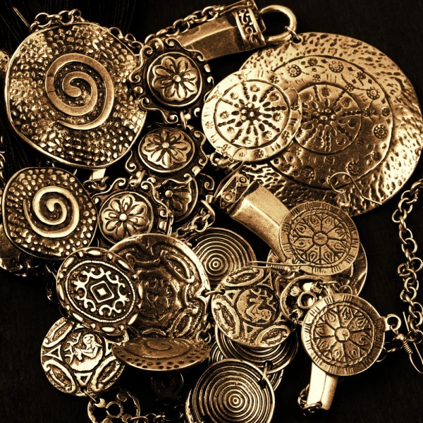 10 Biggest Hidden Treasures Ever Found in the World