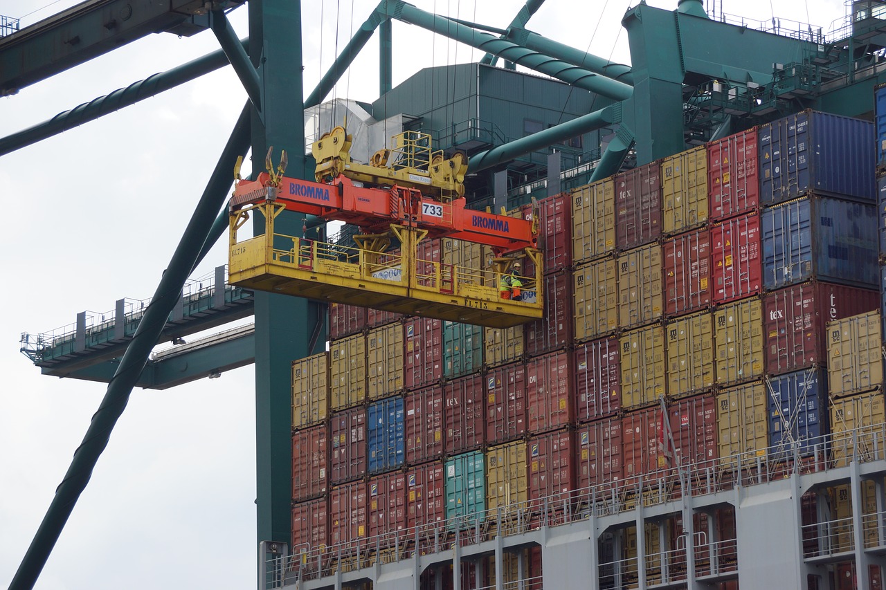 12 Biggest Port Terminal Operators in the World - Vimarsana News