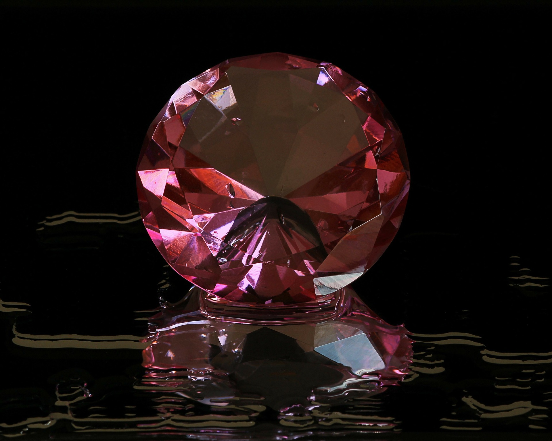 20 Most Expensive Gemstones in the World - Vimarsana News
