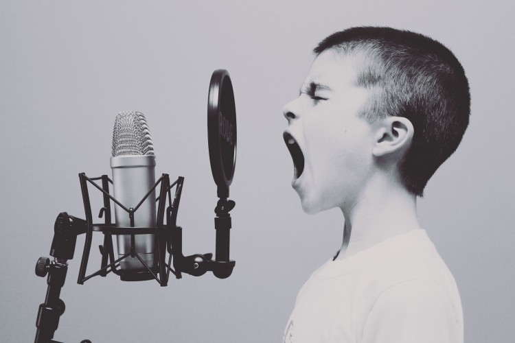 15 Easiest Karaoke Songs for Kids
