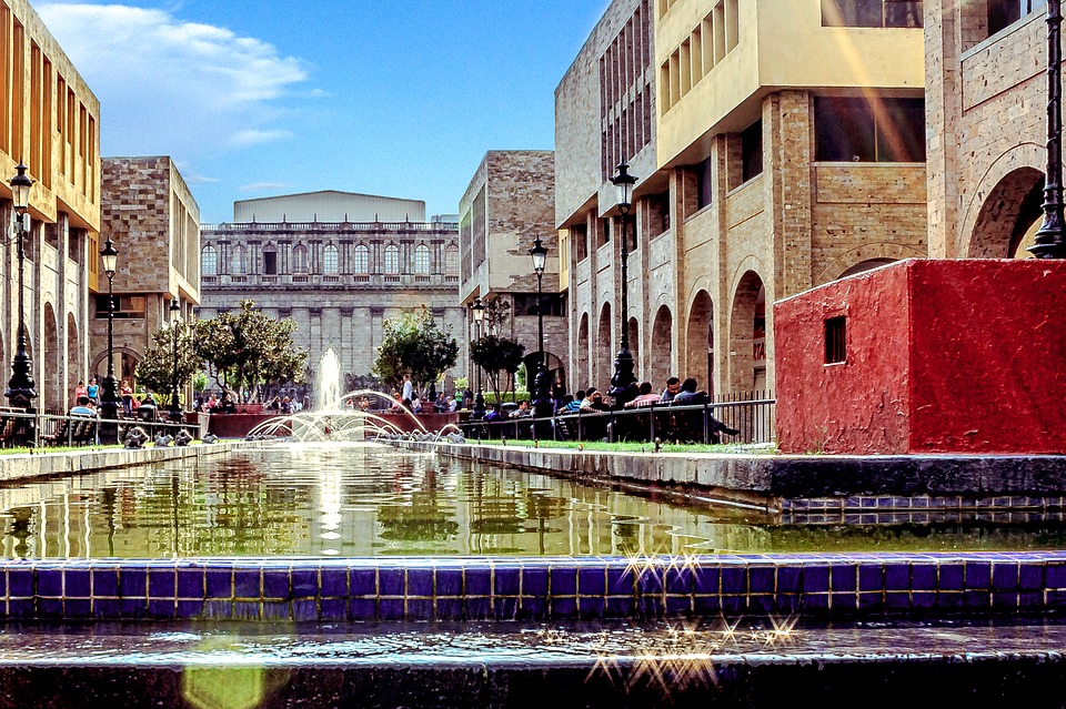 12 Safest Places to Retire in Mexico - Insider Monkey - Vimarsana News