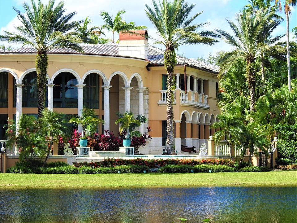 16 Best Retirement Communities in Florida for Singles - Vimarsana News