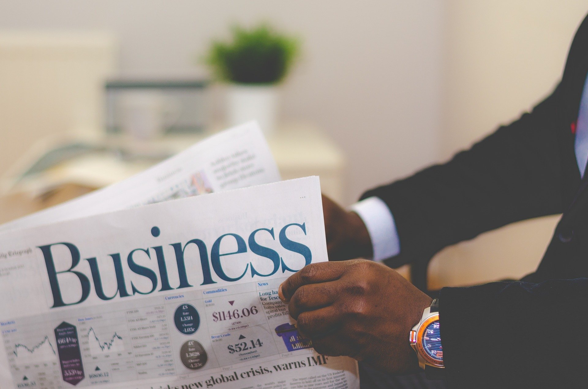 Via Varejo (VVAR3): Brazil's E-Commerce Gatekeeper At - Vimarsana News
