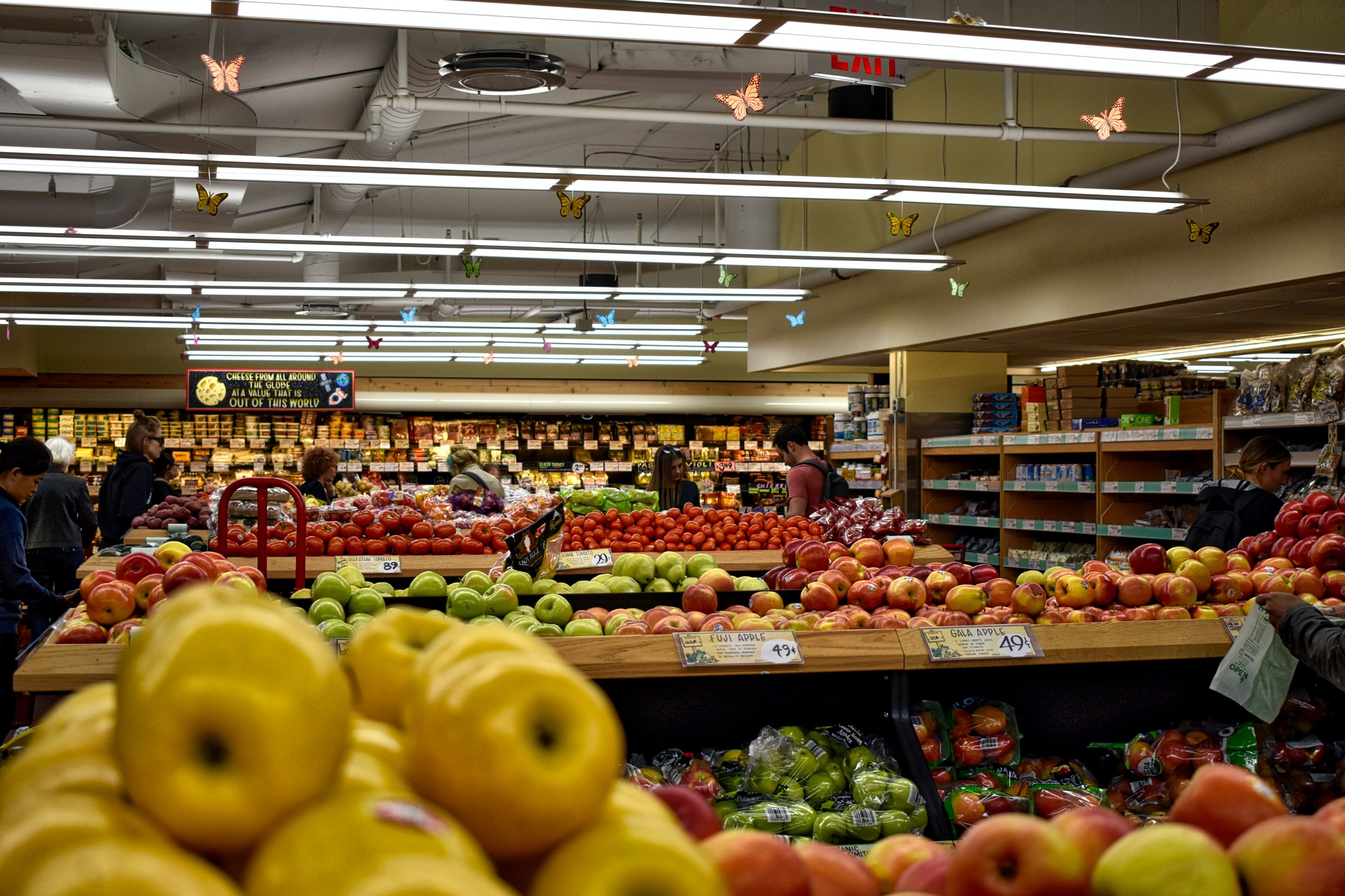 Should You Consider Investing in Sprouts Farmers Market (SFM)? - Vimarsana News