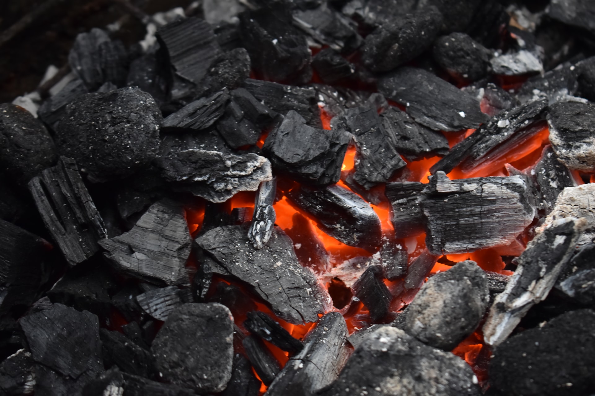 NRG Energy (NRG) Slashes 13.6% After Swing to Net Loss