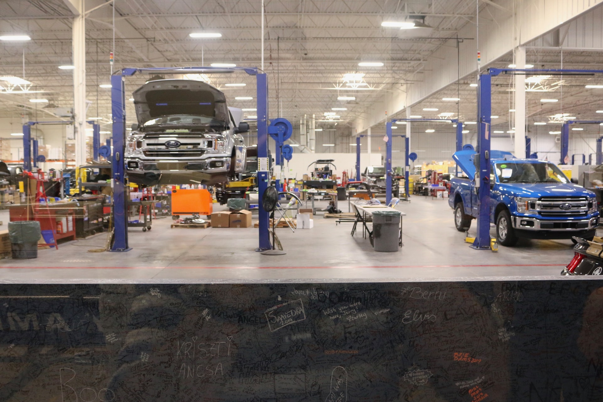 DIVIDEND ALERT! LKQ Corp. (LKQ) Sheds 17.8% as Tariff Uncertainties Linger