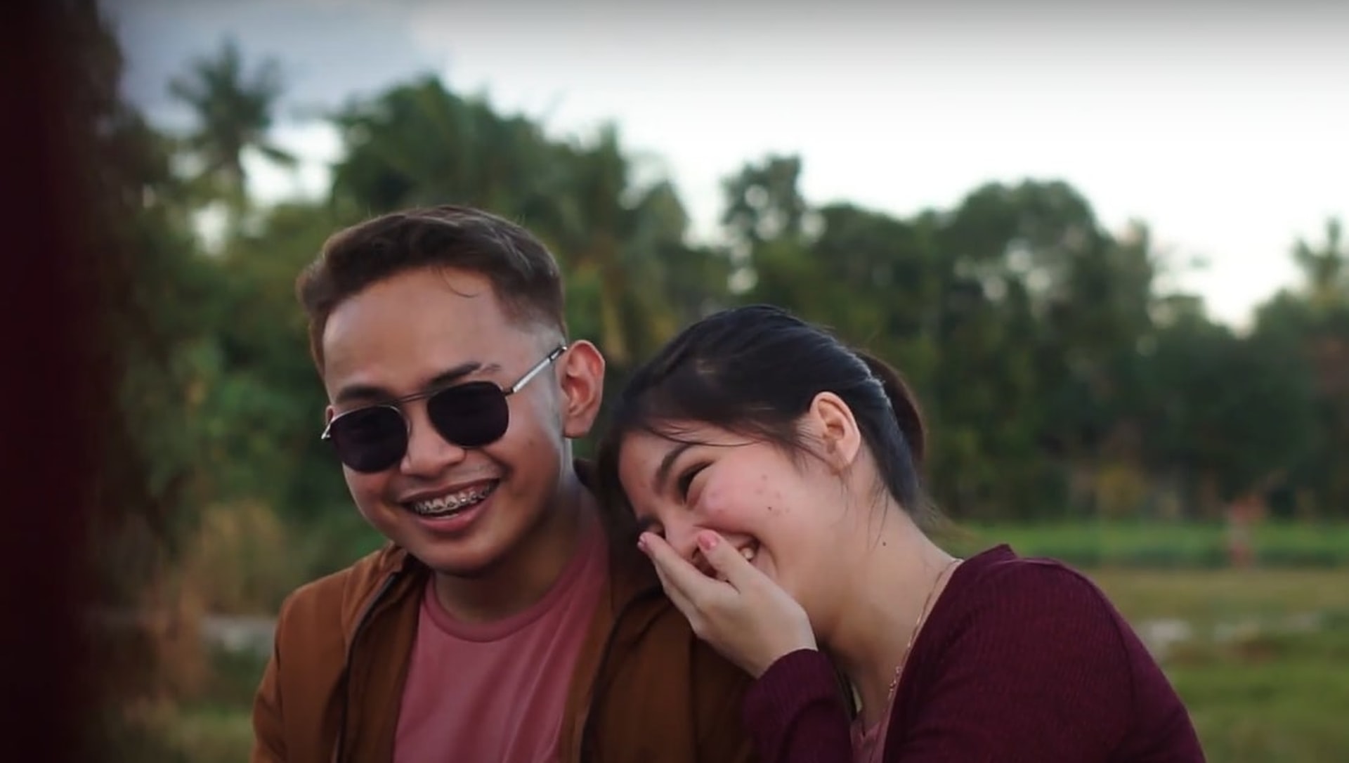 10 Easiest Ways to Get Laid on Tinder - Insider Monkey - Vimarsana News