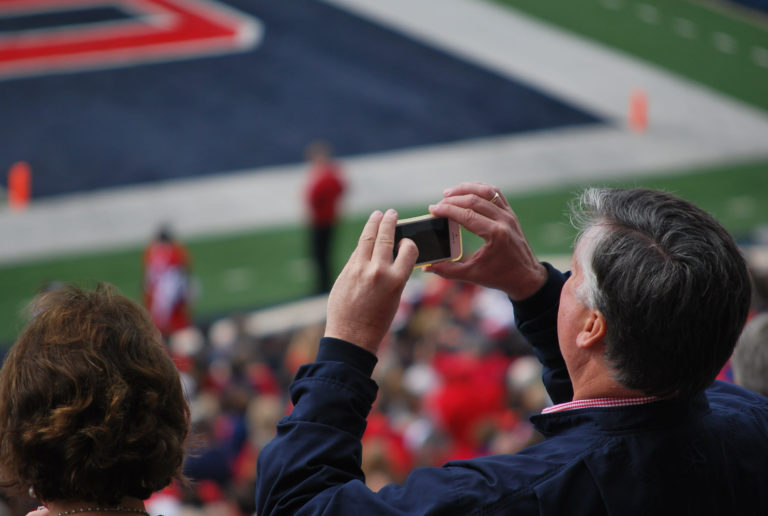 Madison Square Garden Entertainment Corp. (MSGE) Rises on Strong Concert Demand and Earnings Growth