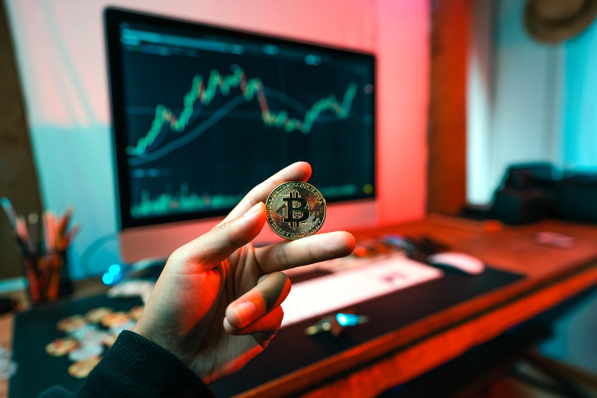 10 Cryptocurrencies Redditors are Buying in April - Vimarsana News