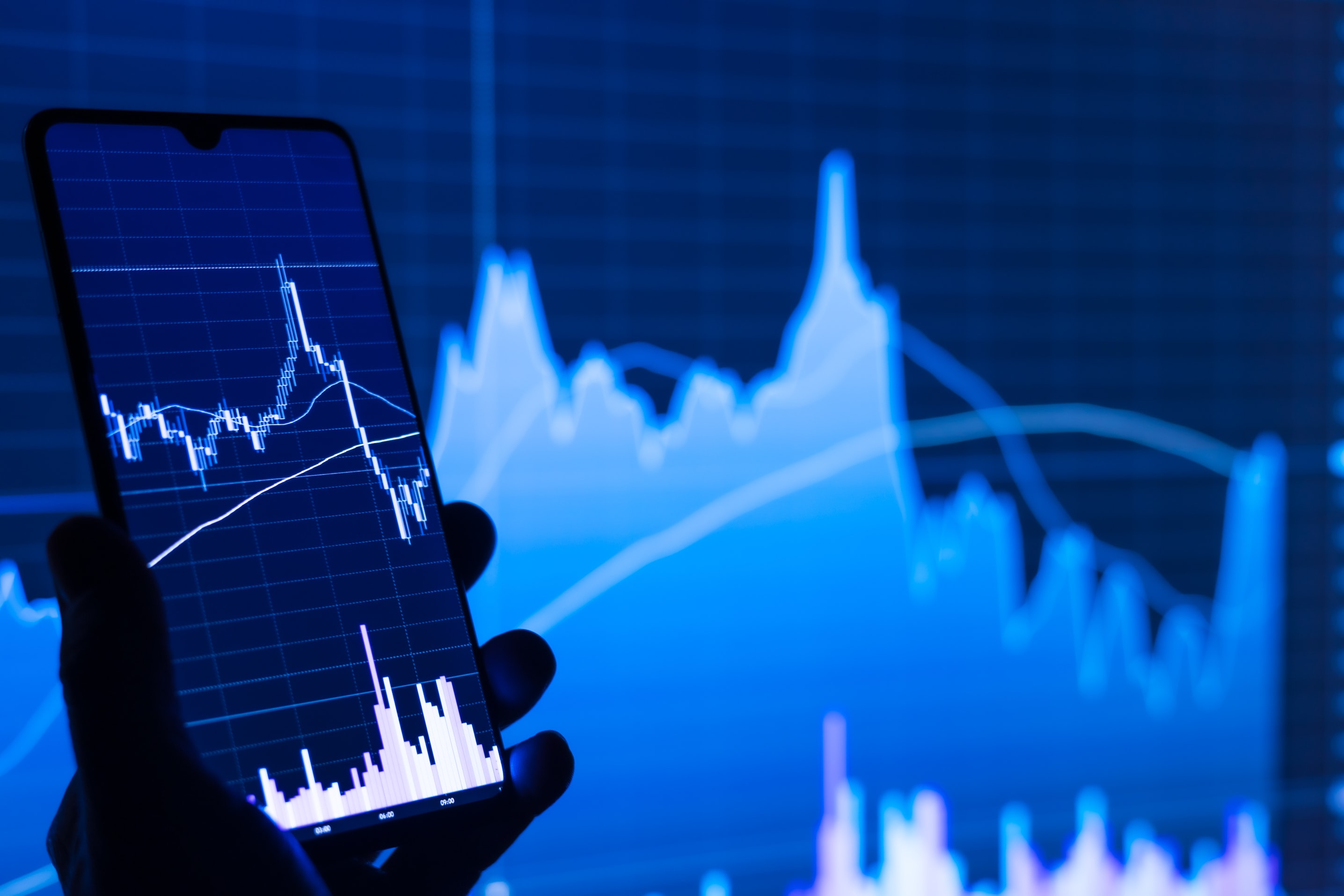 10 Stocks to Buy According to Cheyne Capital - Vimarsana News