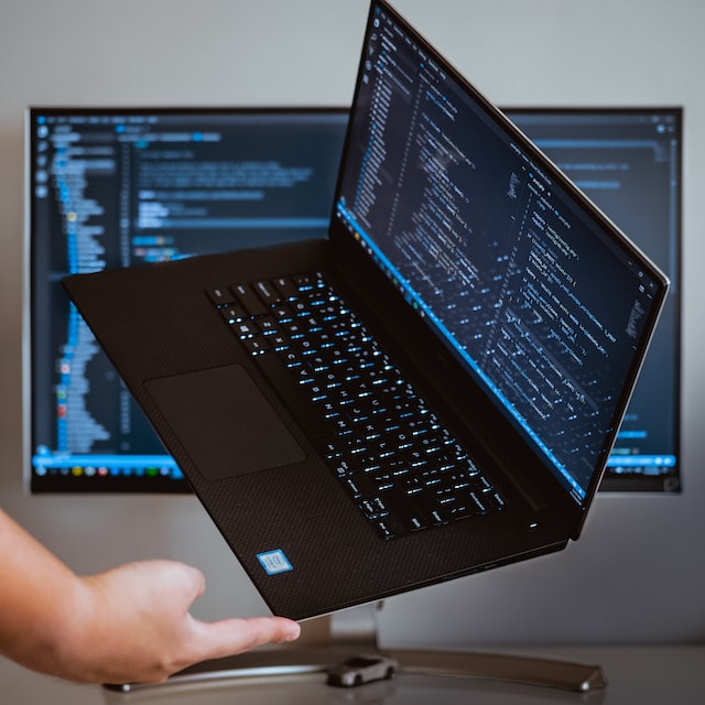 DXC Technology Company (NYSE:DXC) Q3 2023 Earnings Call Transcript - Vimarsana News