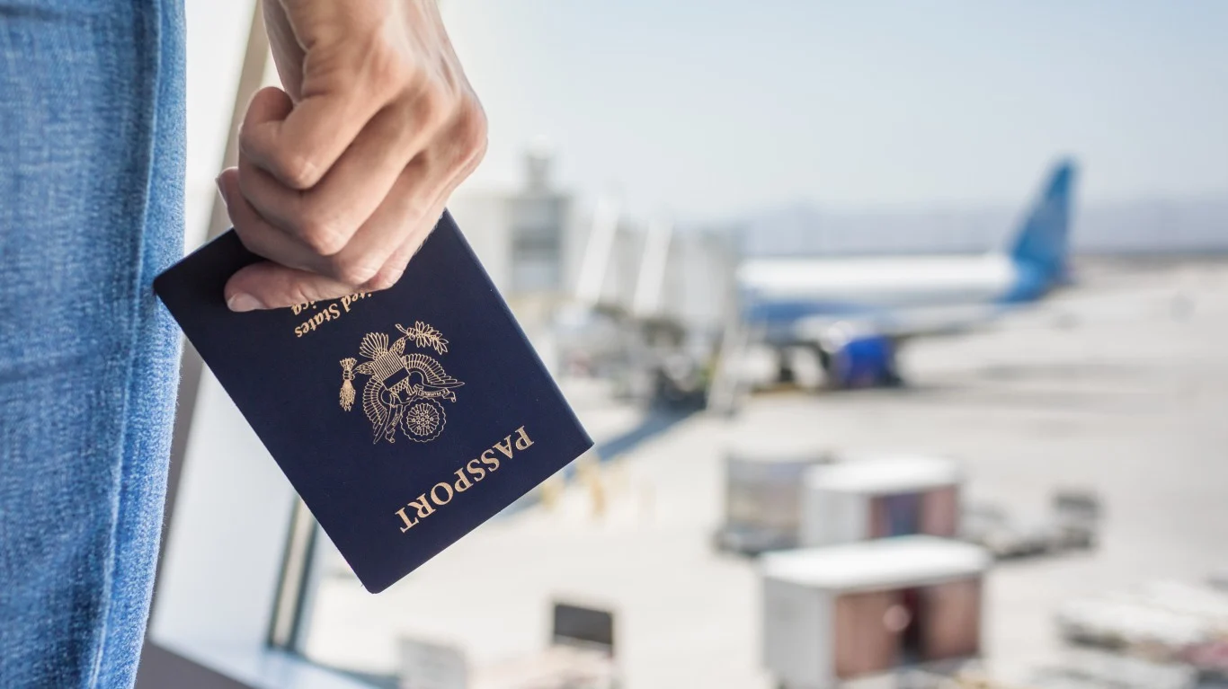 20 Countries With the Most American Expats - Vimarsana News