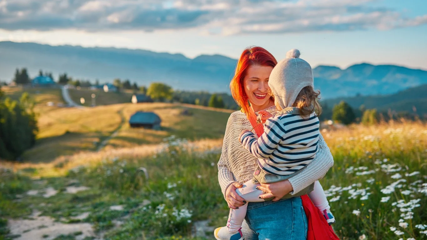 5 Countries with the Best Maternity and Paternity Leave - Vimarsana News
