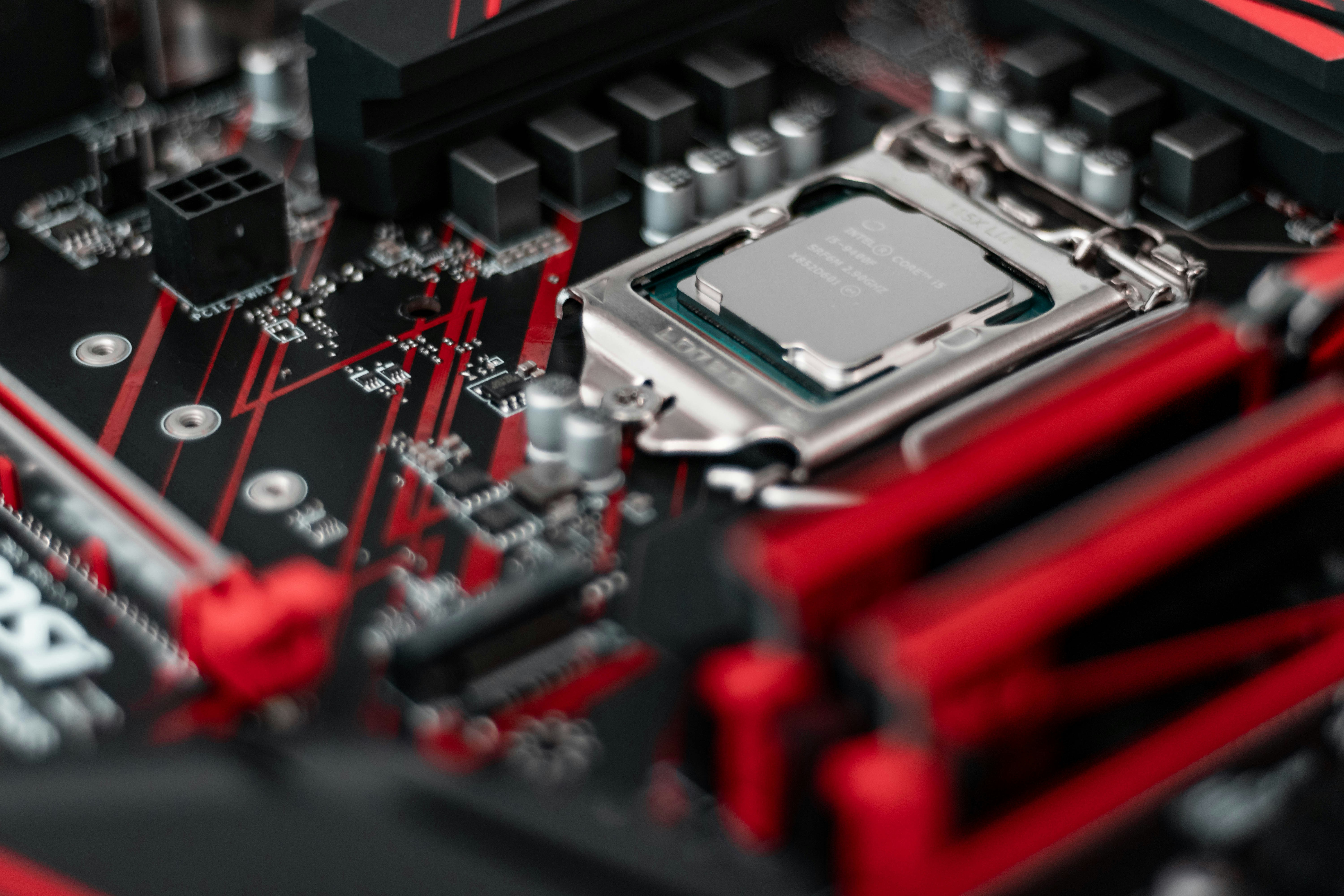 Lattice Semiconductor (LSCC) Ends 6-Day Losses on Bullish Analyst Ratings