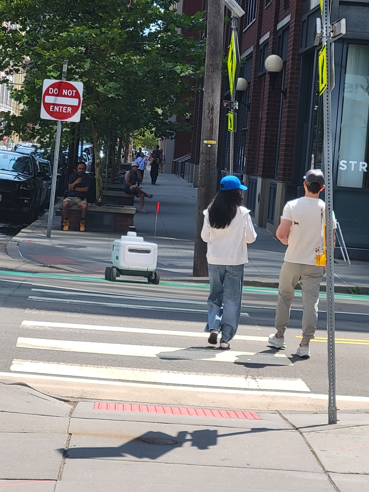 Serve Robotics (SERV) Strengthens Uber Eats Partnership, Gains Analyst Confidence