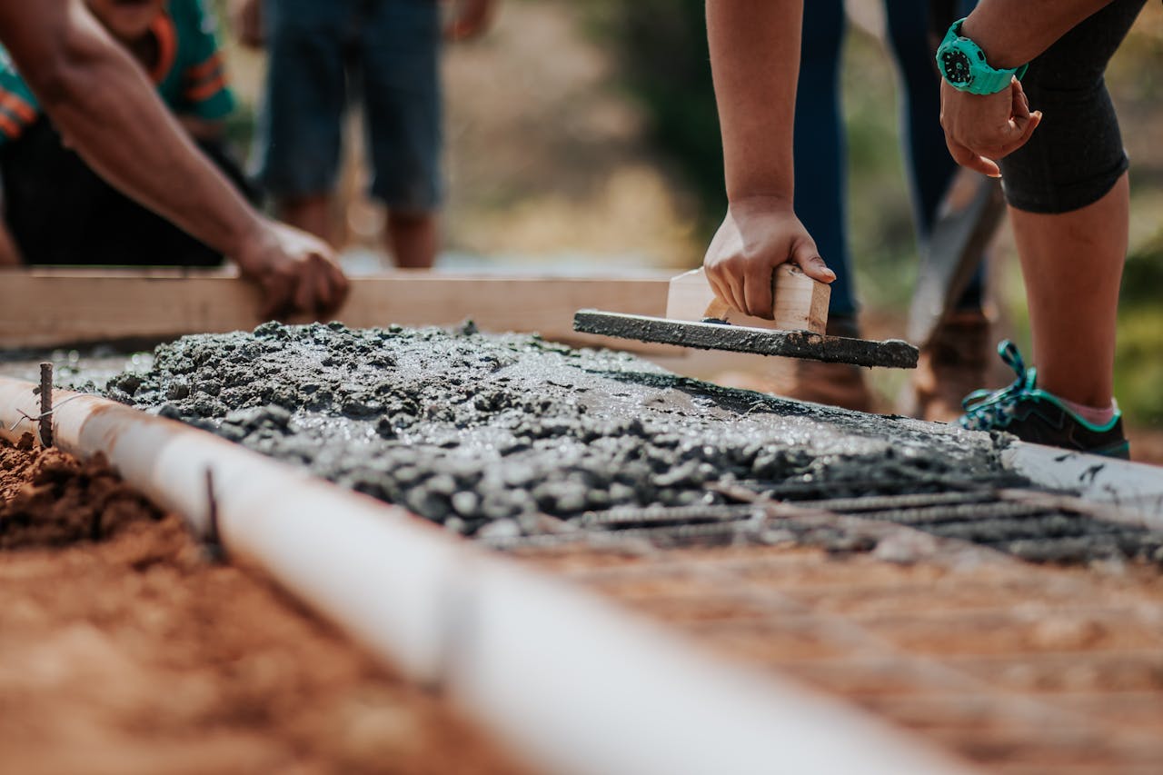 CEMEX, S.A.B. de C.V.’s (CX) Net Income up 33% on Robust Cement Volume Growth