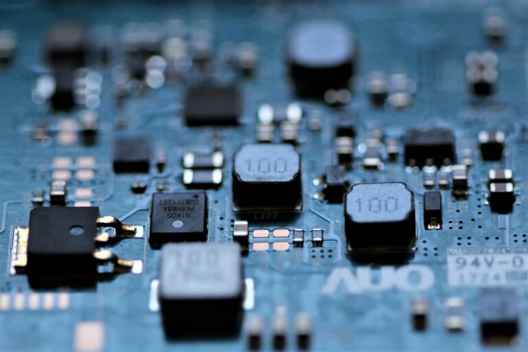 Bernstein Remains Bullish on Taiwan Semiconductor (TSMC) Amid Subsidy Debate