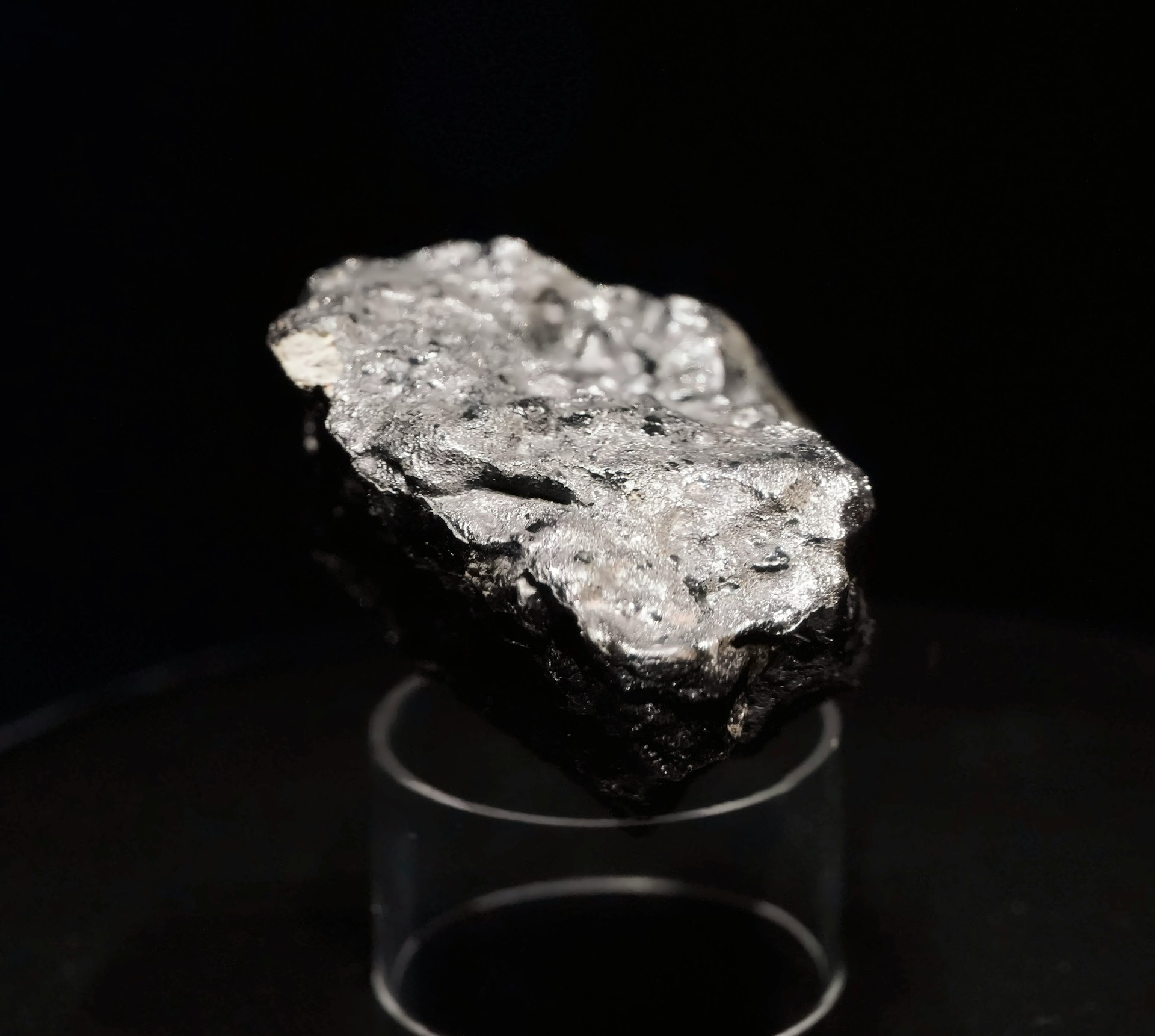 Atlas Lithium Corp (ATLX) Discovers High-Grade Mineralization at Alto do Paraíba Project