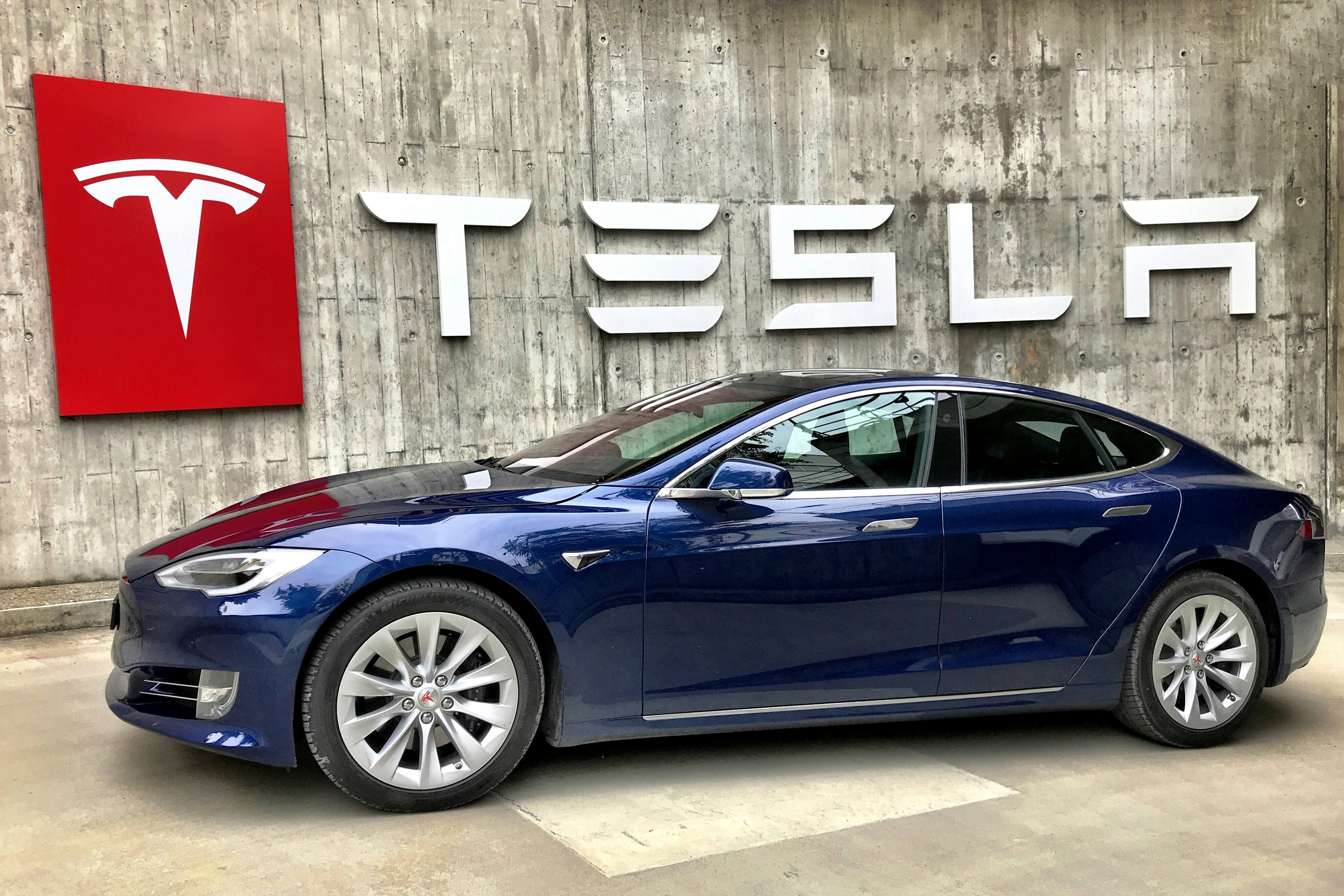Senior Yale Professor on Tesla (TSLA): ‘This is the Biggest Meme Stock We’ve Ever Seen’