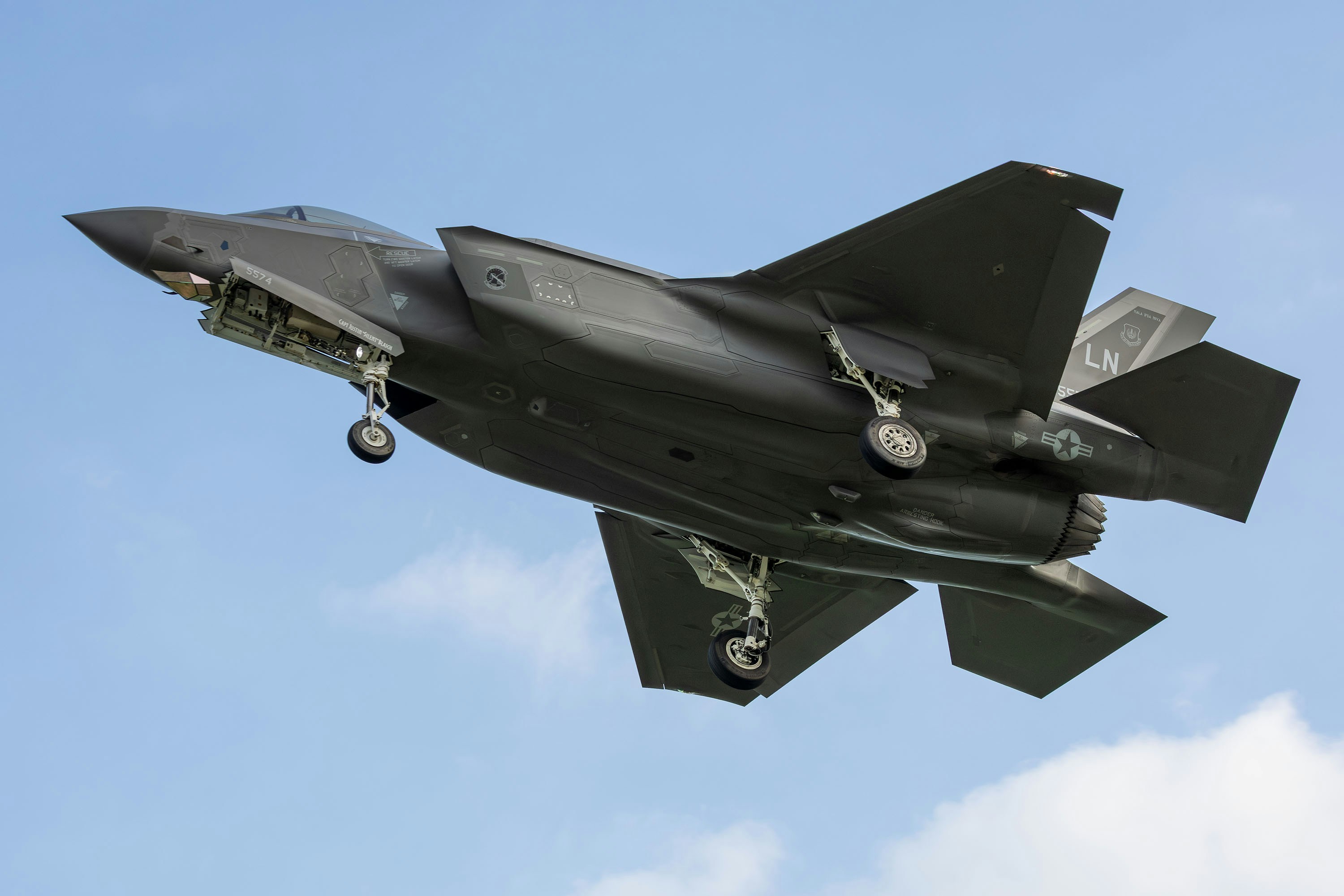 Northrop Grumman (NOC) Target Lifted as Morgan Stanley Sees Buying Opportunity Despite Budget Uncertainty
