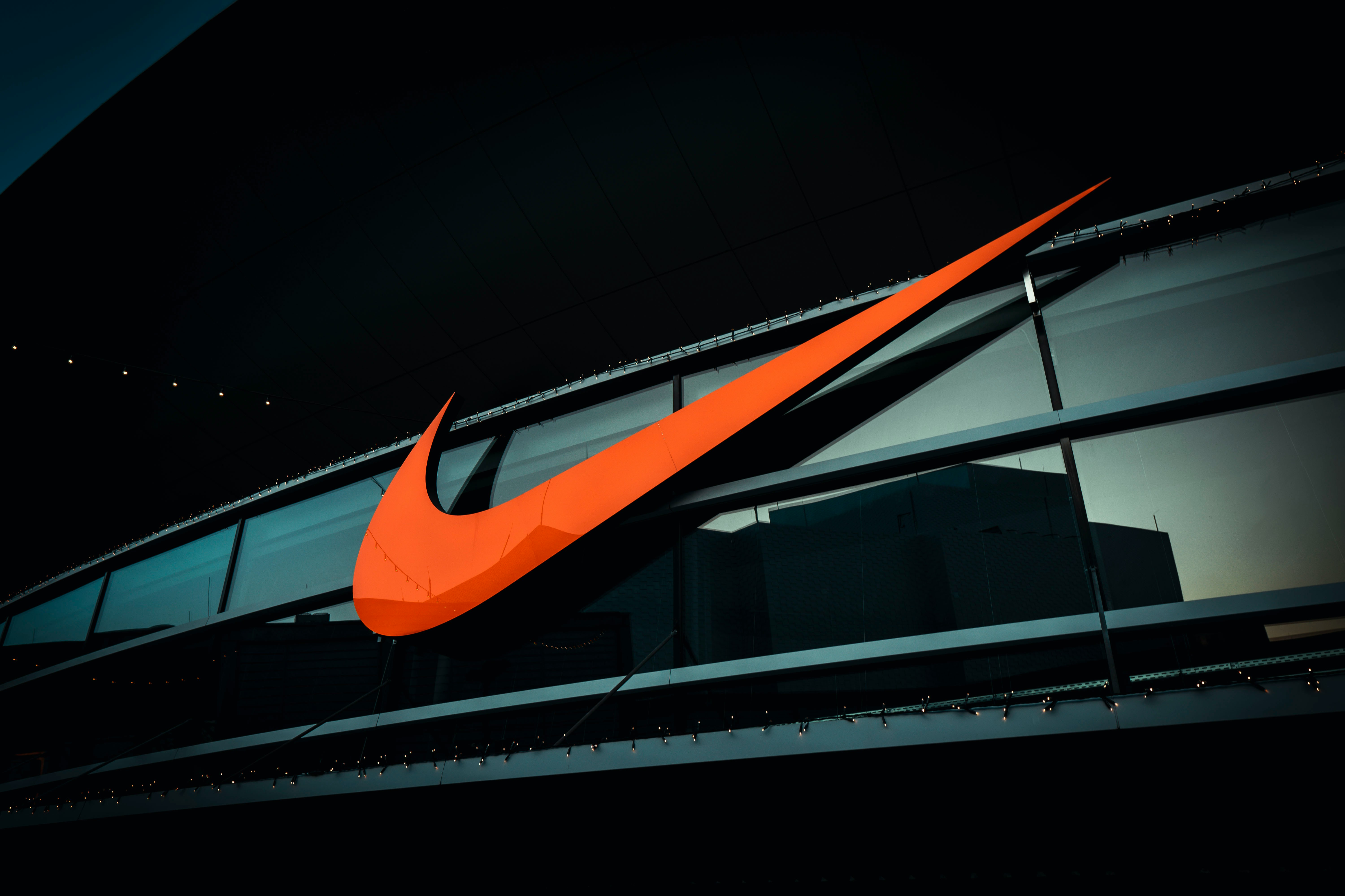BTIG’s Bullish Stance on Nike (NKE) Supported by Progress on Turnaround and Innovation Drive