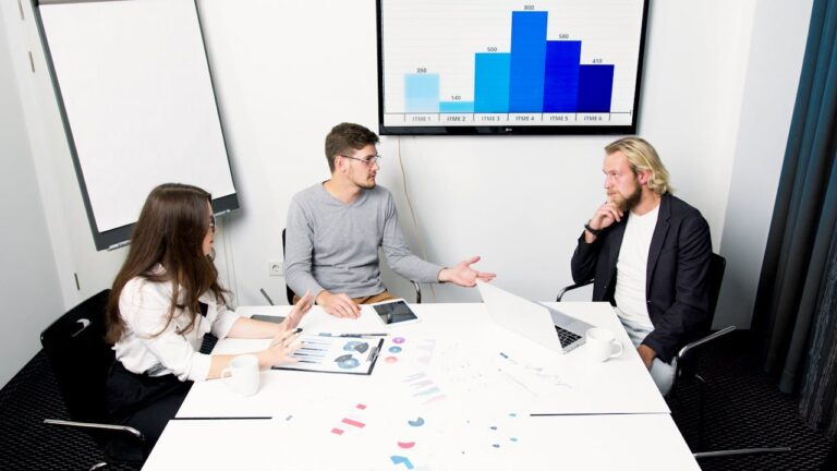 Jim Cramer Says He'd Rather Own Broadcom (AVGO)