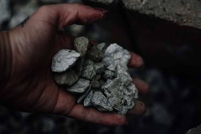 Is USA Rare Earth, Inc. (USAR) One of the Best Manufacturing Stocks to Invest In Now?