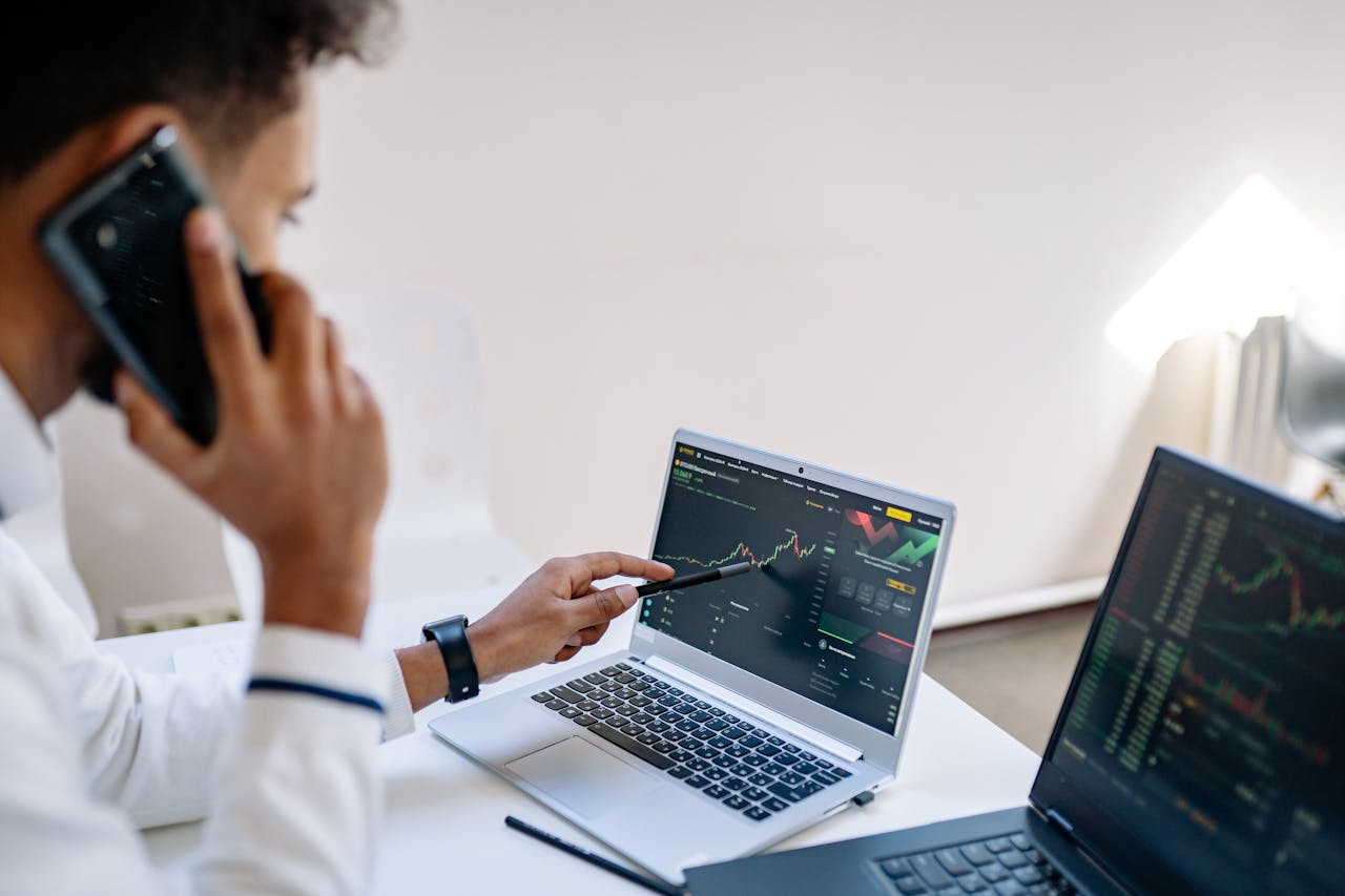 Is Vicor (VICR) One of the Top NASDAQ Growth Stocks to Buy and Hold Forever?