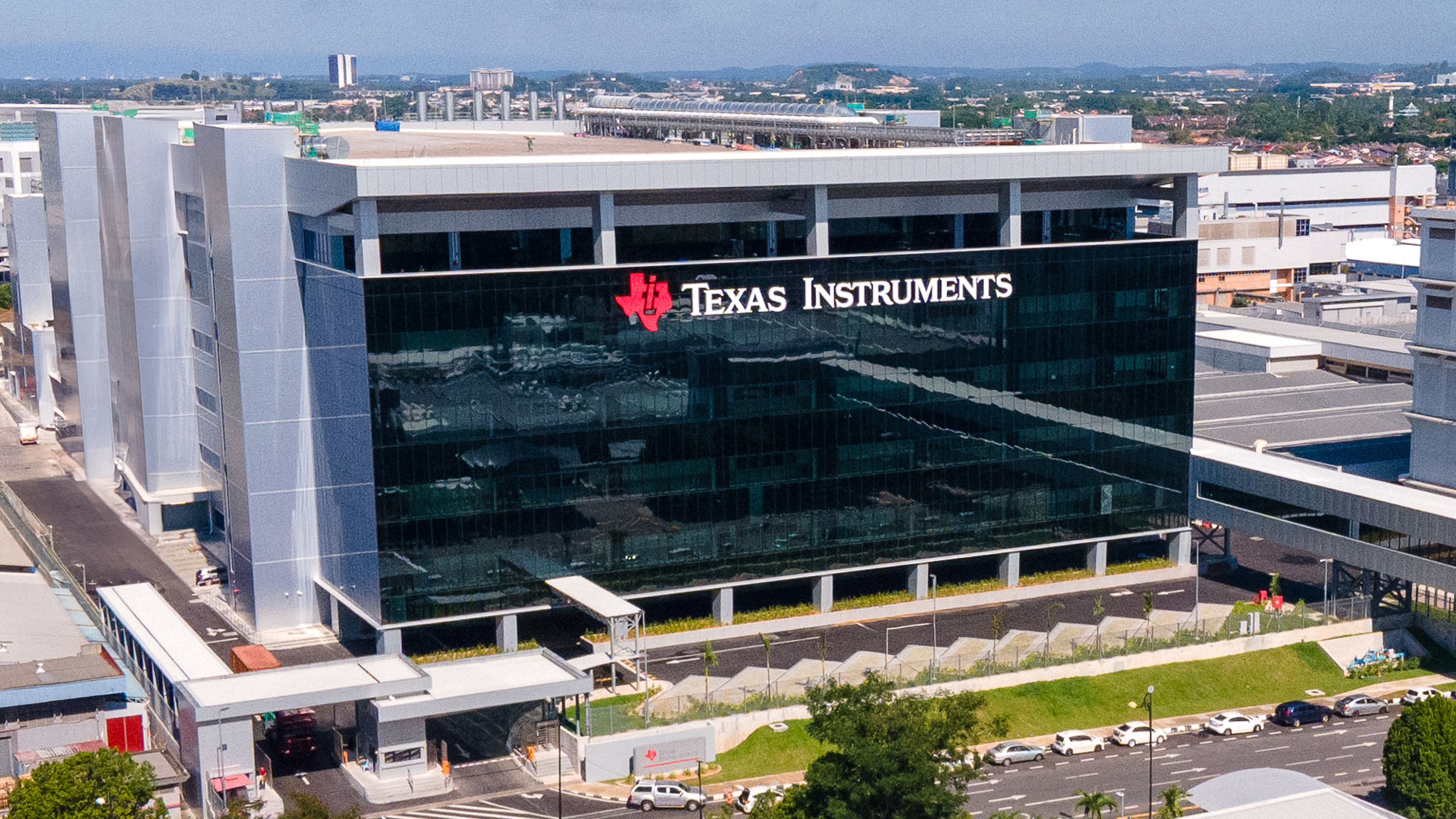 Texas Instruments (TXN) Soars to All-Time High, PT Hiked by 26%