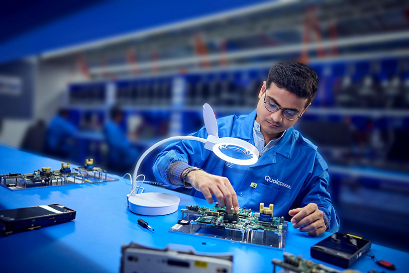 Qualcomm (QCOM) Soars 11% Ahead of Next Week’s Earnings