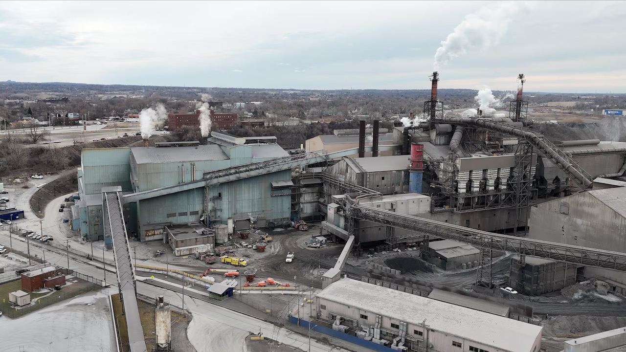Image for Cleveland-Cliffs (CLF) Climbs 16% on Strong Earnings, Highly Upbeat Outlook